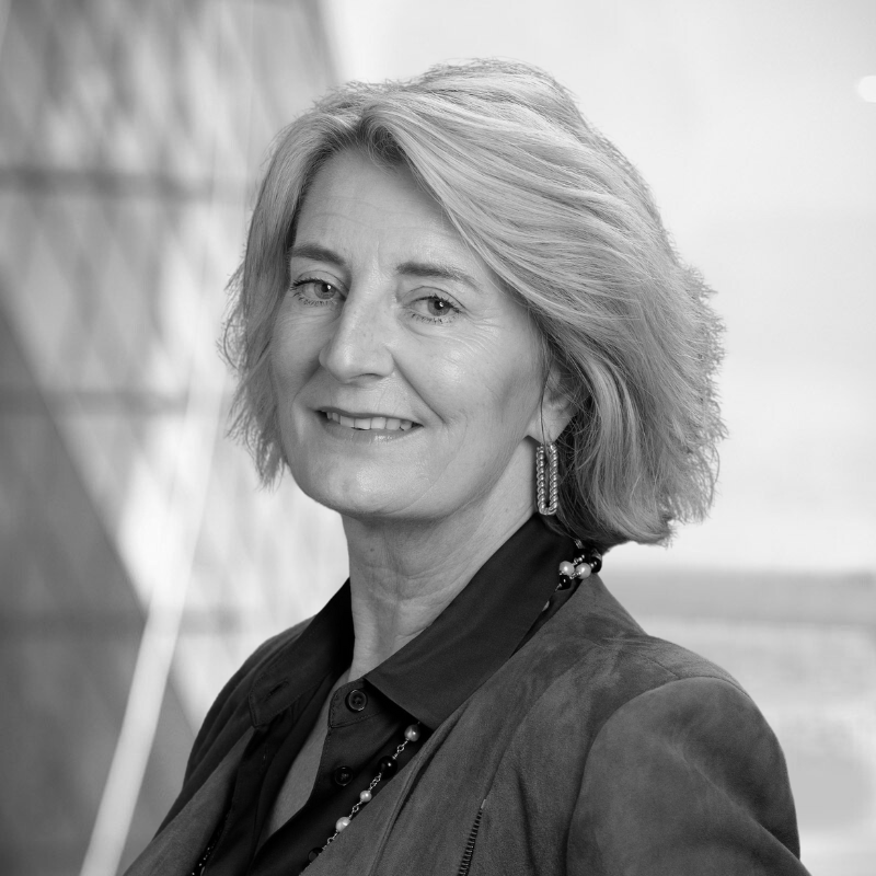 Louise Brett - Zoomed